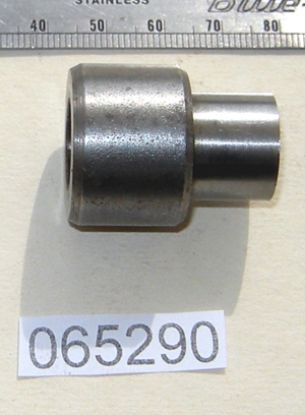 Picture of Wheel bearing spacer : Rear