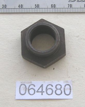 Picture of Alternator rotor nut