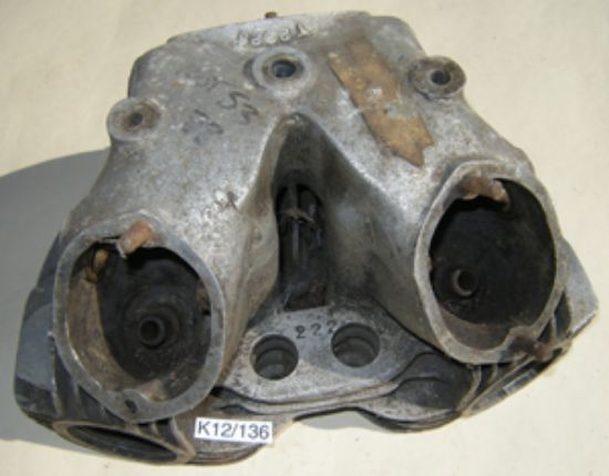 Picture of Cylinder head : Alloy type : 1955-59  : Concave : Needs repair!