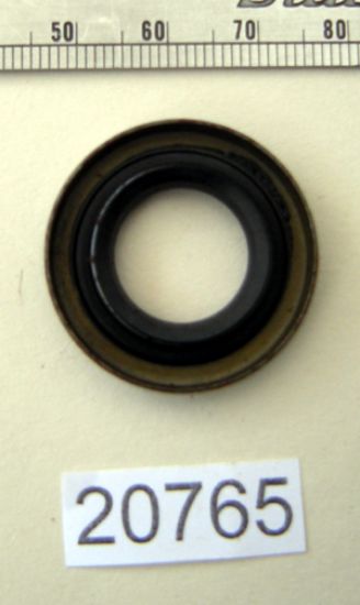 Picture of Timing cover oil seal : Camshaft