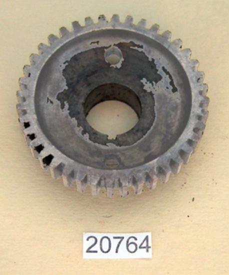 Picture of Camshaft gear : NOS shopsoiled