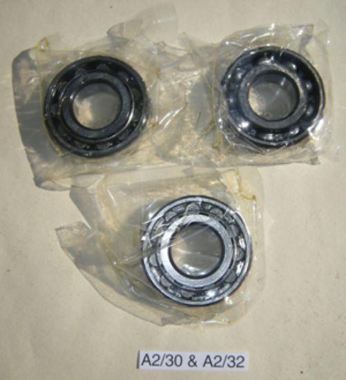 Picture of Main bearing set : Singles : Not OHC models : 3 bearings