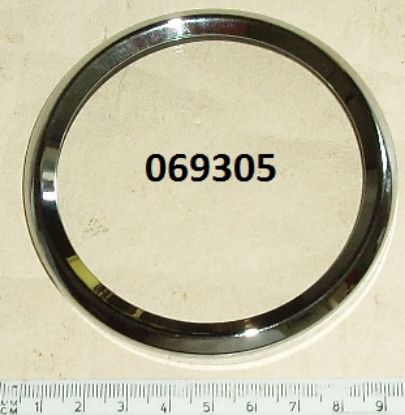 Picture of Bezel assembly : Magnetic clocks : 1964 onwards