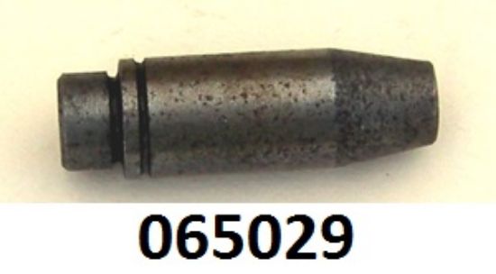 Picture of Valve guide : Inlet : Genuine NOS shop soiled