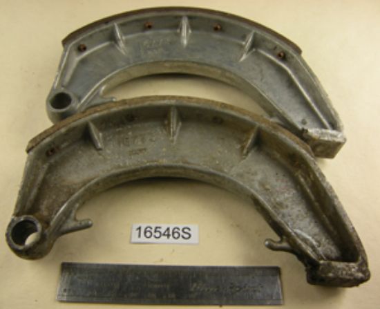 Picture of Brake shoe : Front : Pair : 8in Single Leading Shoe