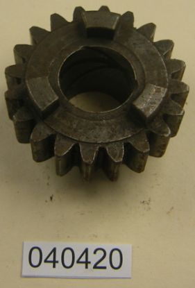 Picture of Gear pinion : 3rd gear layshaft : 20 teeth : AMC