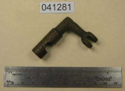 Picture of Clutch operating lever : NOS shop soiled : Pre engine 106838