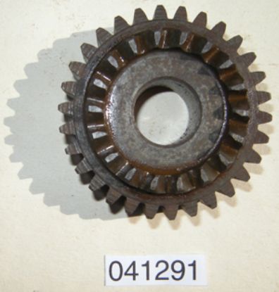 Picture of Gear pinion : 1st gear layshaft and kickstart wheel : NOS shop soiled