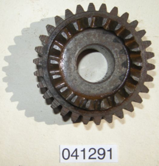 Picture of Gear pinion : 1st gear layshaft and kickstart wheel : 30 teeth