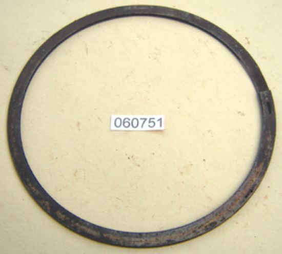 Picture of Circlip : Clutch diaphragm spring