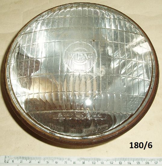 Picture of Headlight lens : Genuine Wipac : Requires new reflector