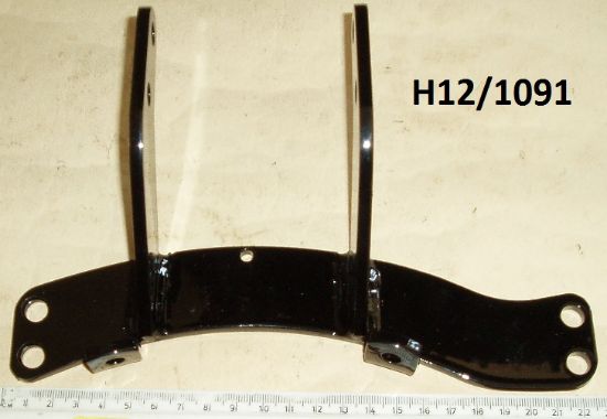 Picture of Support bridge : Rear Mudguard : Engine plates