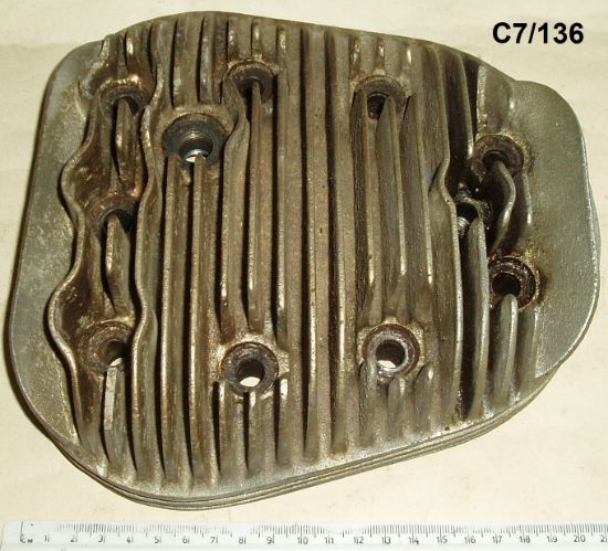 Picture of Cylinder head : Side valve models : Alloy : 5 broken fins (easy repair)