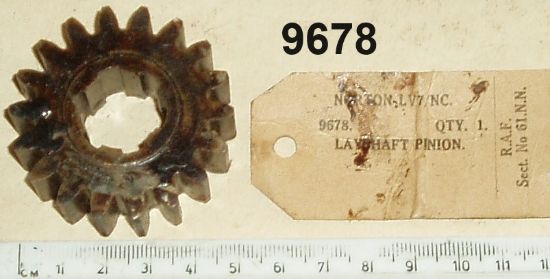 Picture of Gear pinion : Layshaft : 4th gear : Dolls head, Upright & Laydown gear boxes : NOS shop soiled