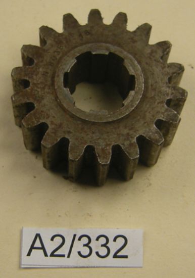 Picture of Gear pinion : 4th gear layshaft : 18 teeth : N8035 : Upright, Dolls Head & Laydown gearboxes