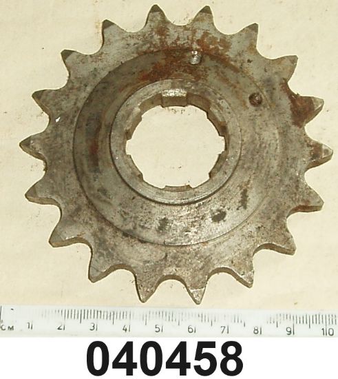 Picture of Gearbox sprocket : 18 teeth : 5/8in x 3/8in : AMC gearboxes : NOS shop soiled